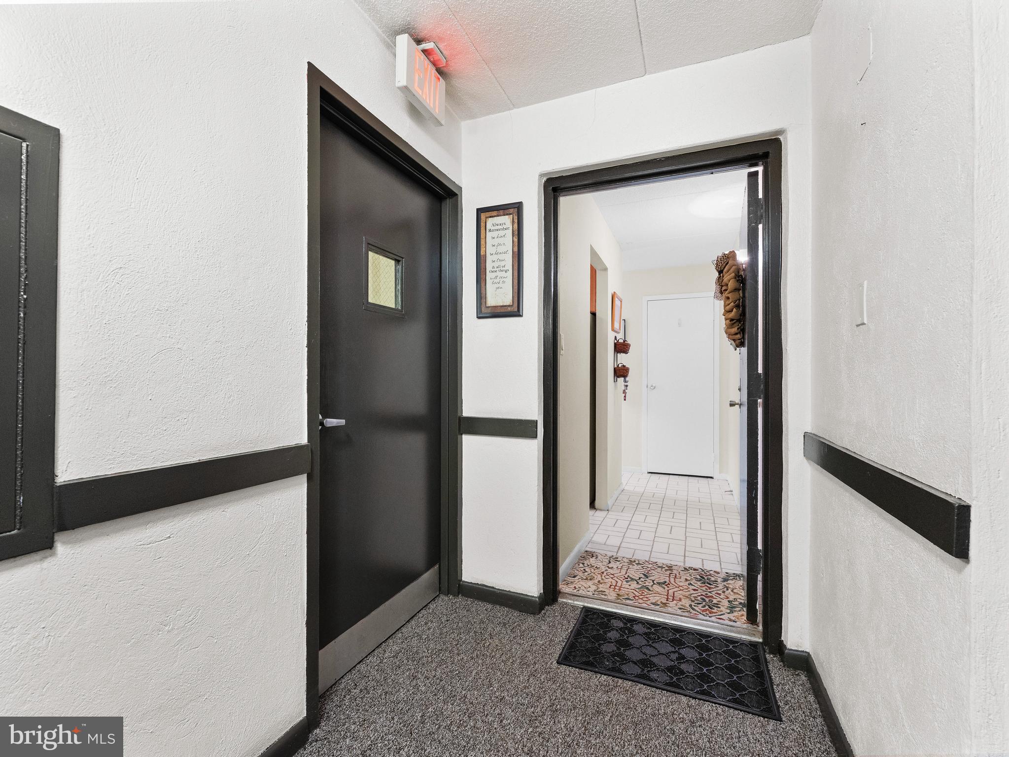 FOX VALLEY - Residential