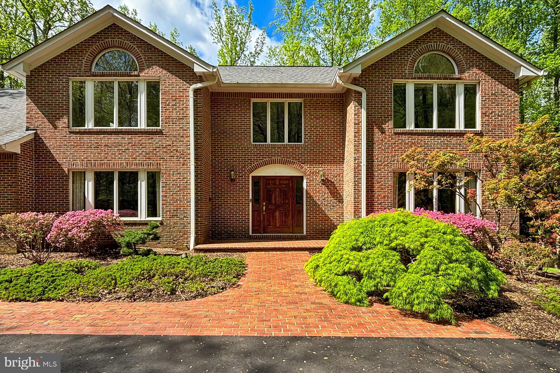 KILLARNEY - Residential