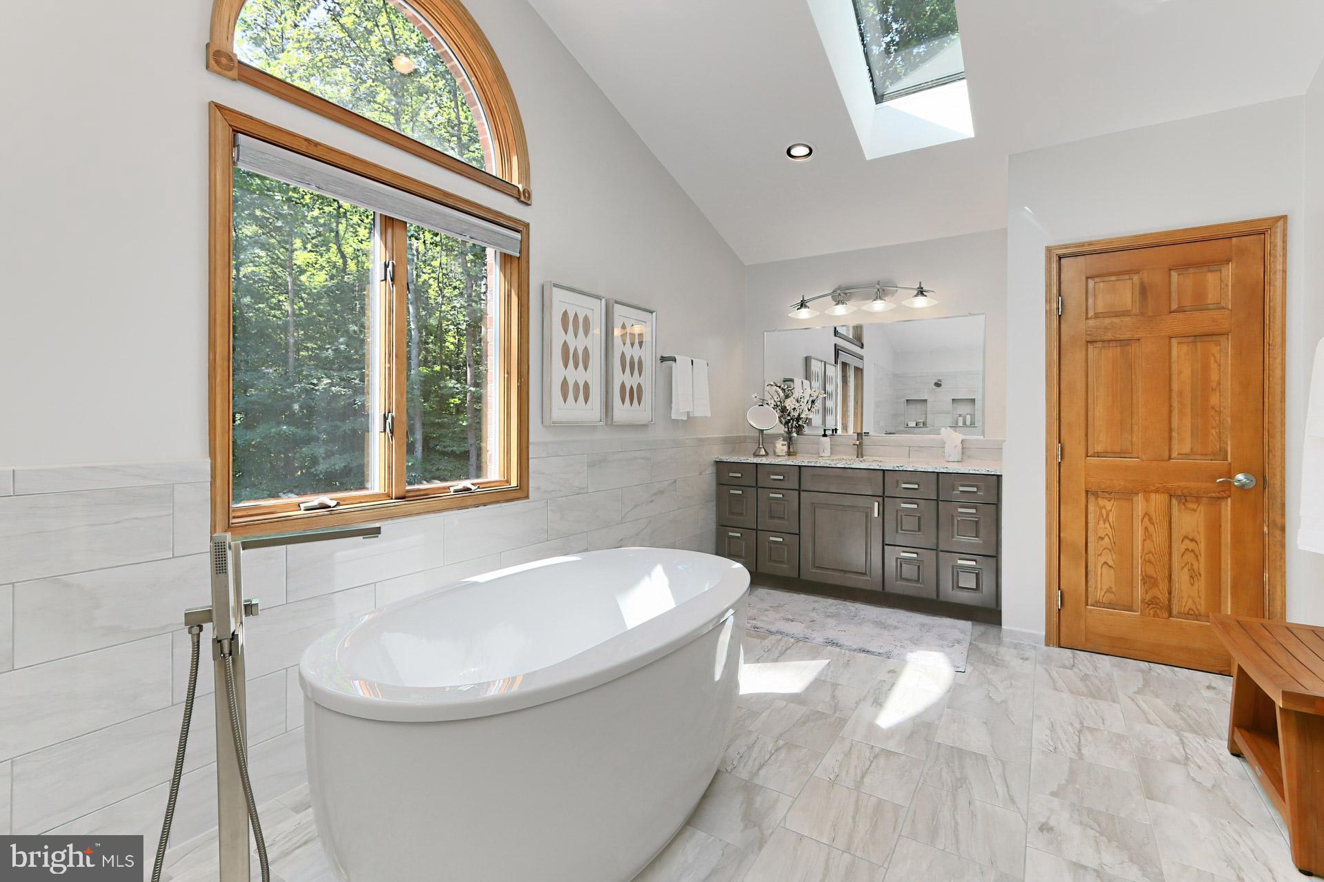 KILLARNEY - Residential