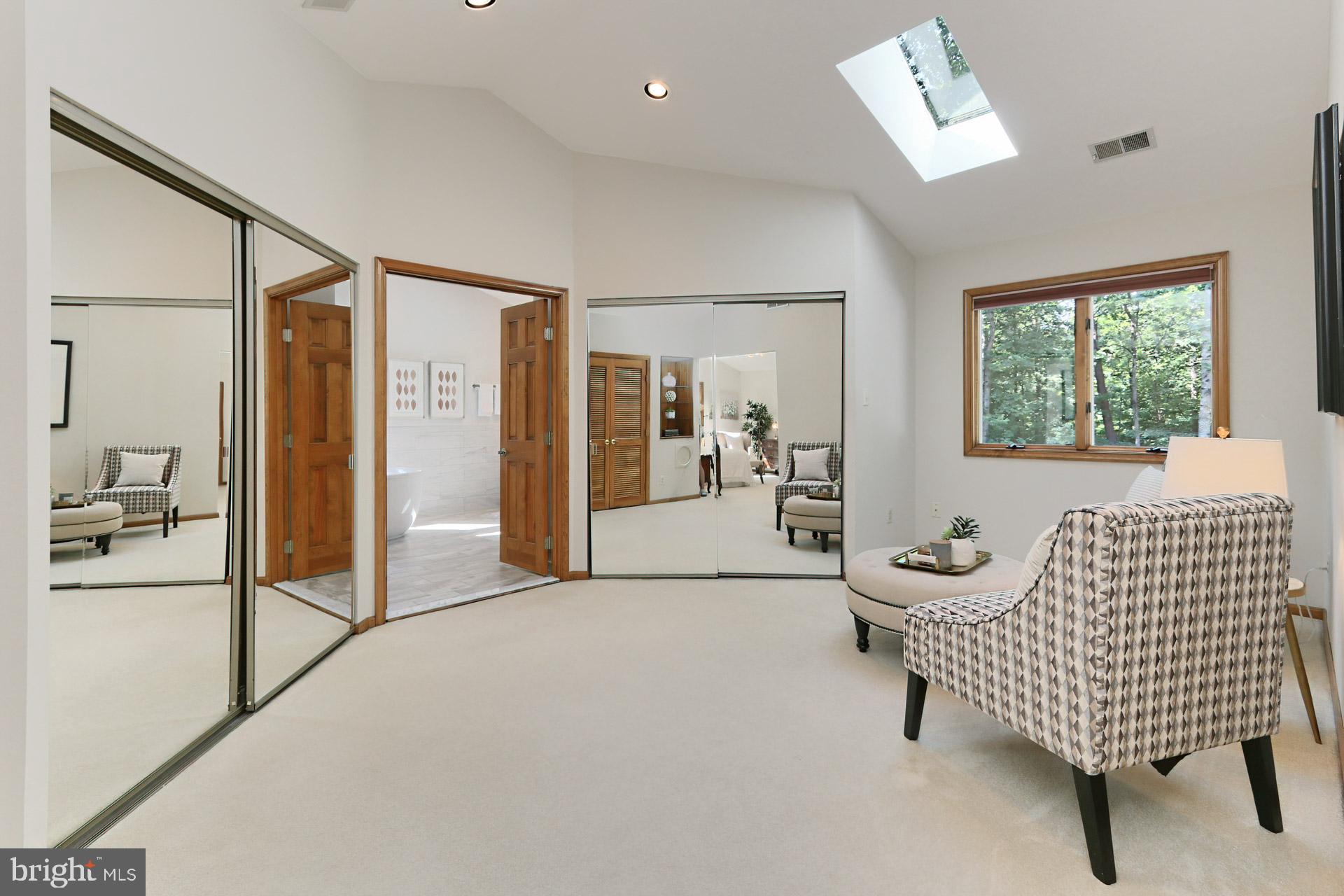 KILLARNEY - Residential