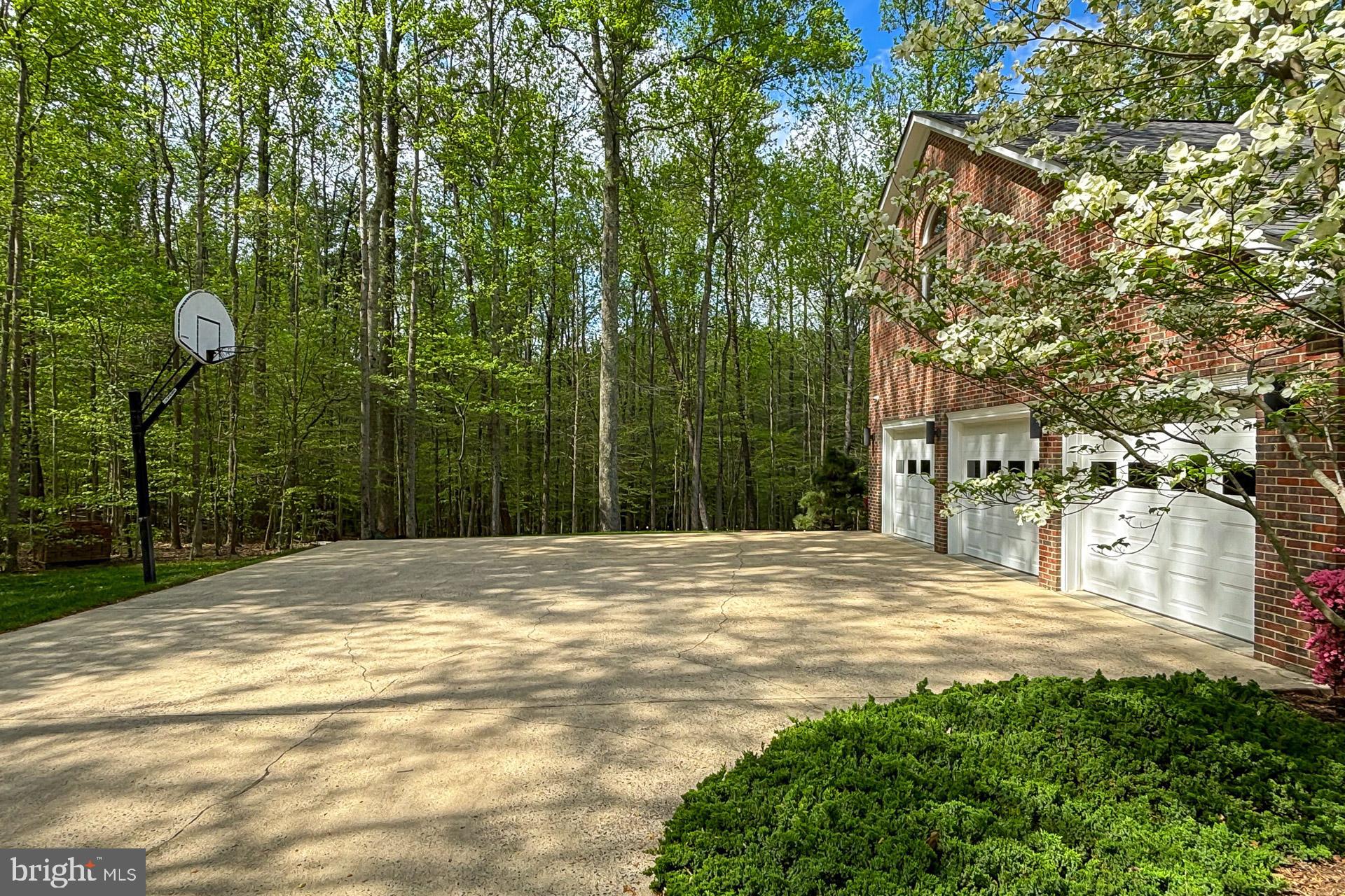 KILLARNEY - Residential