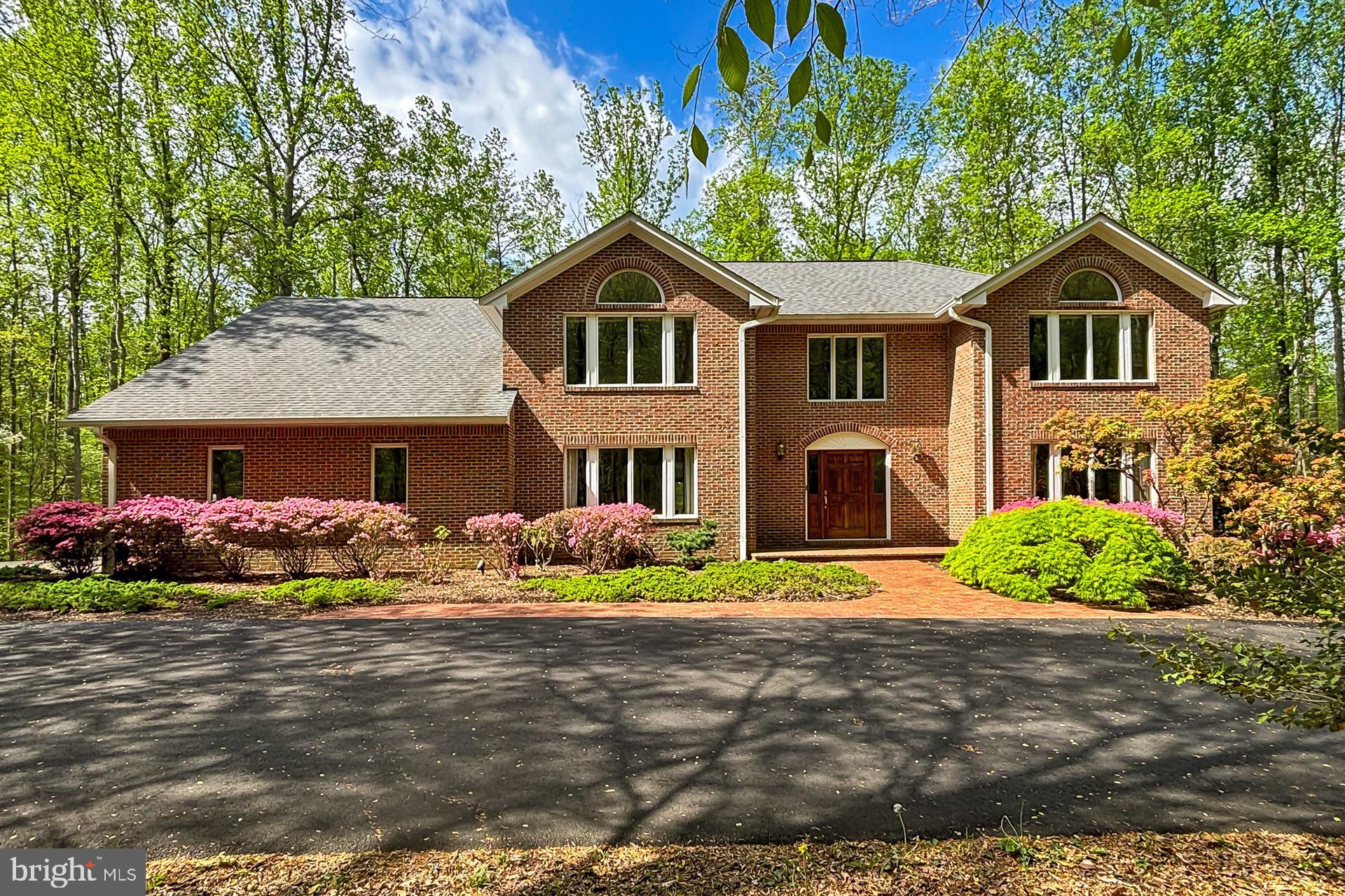 KILLARNEY - Residential