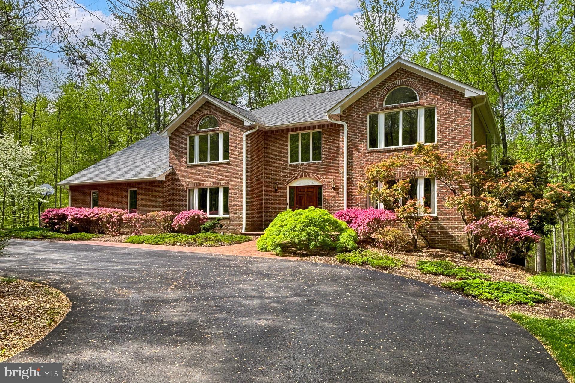 KILLARNEY - Residential