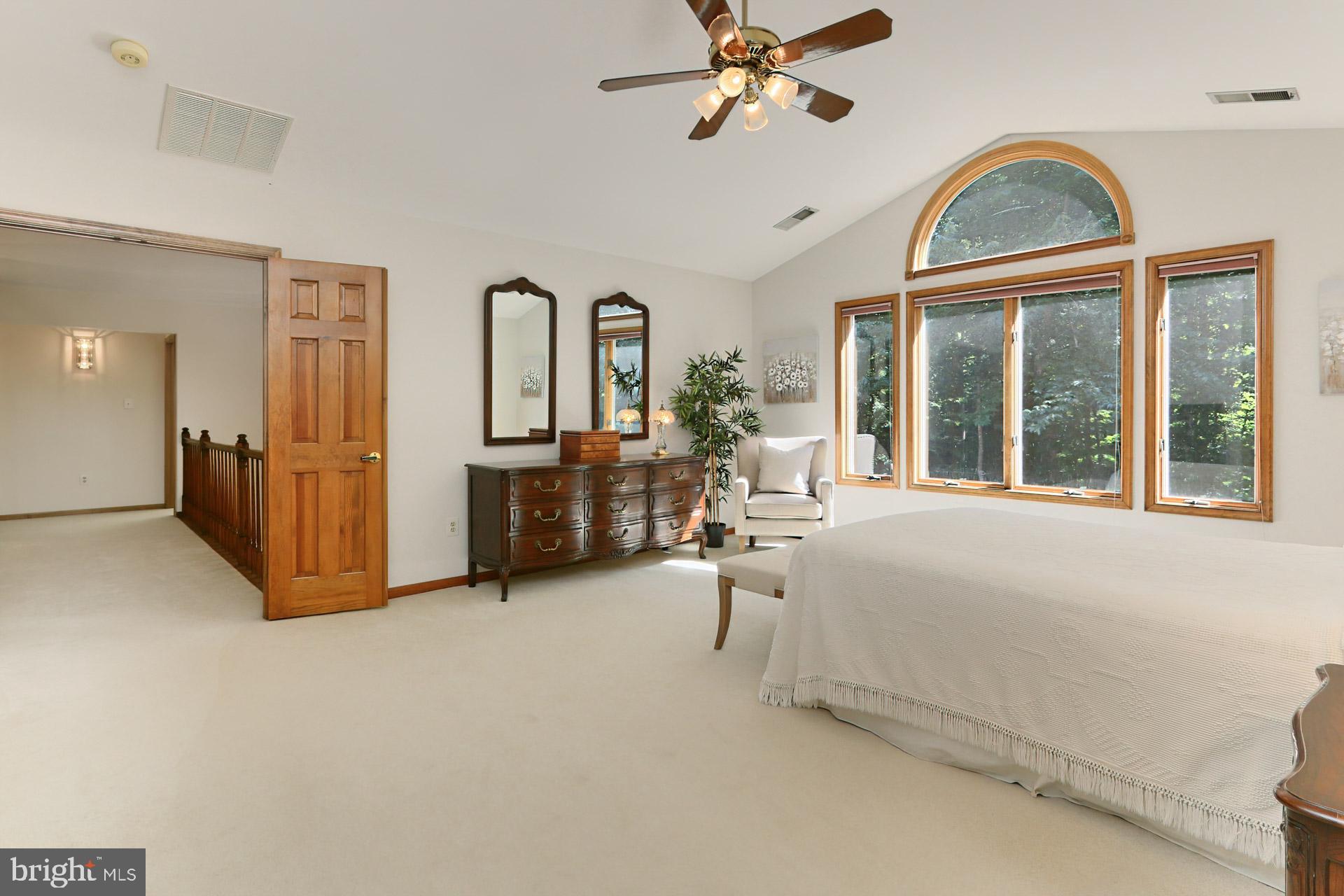 KILLARNEY - Residential