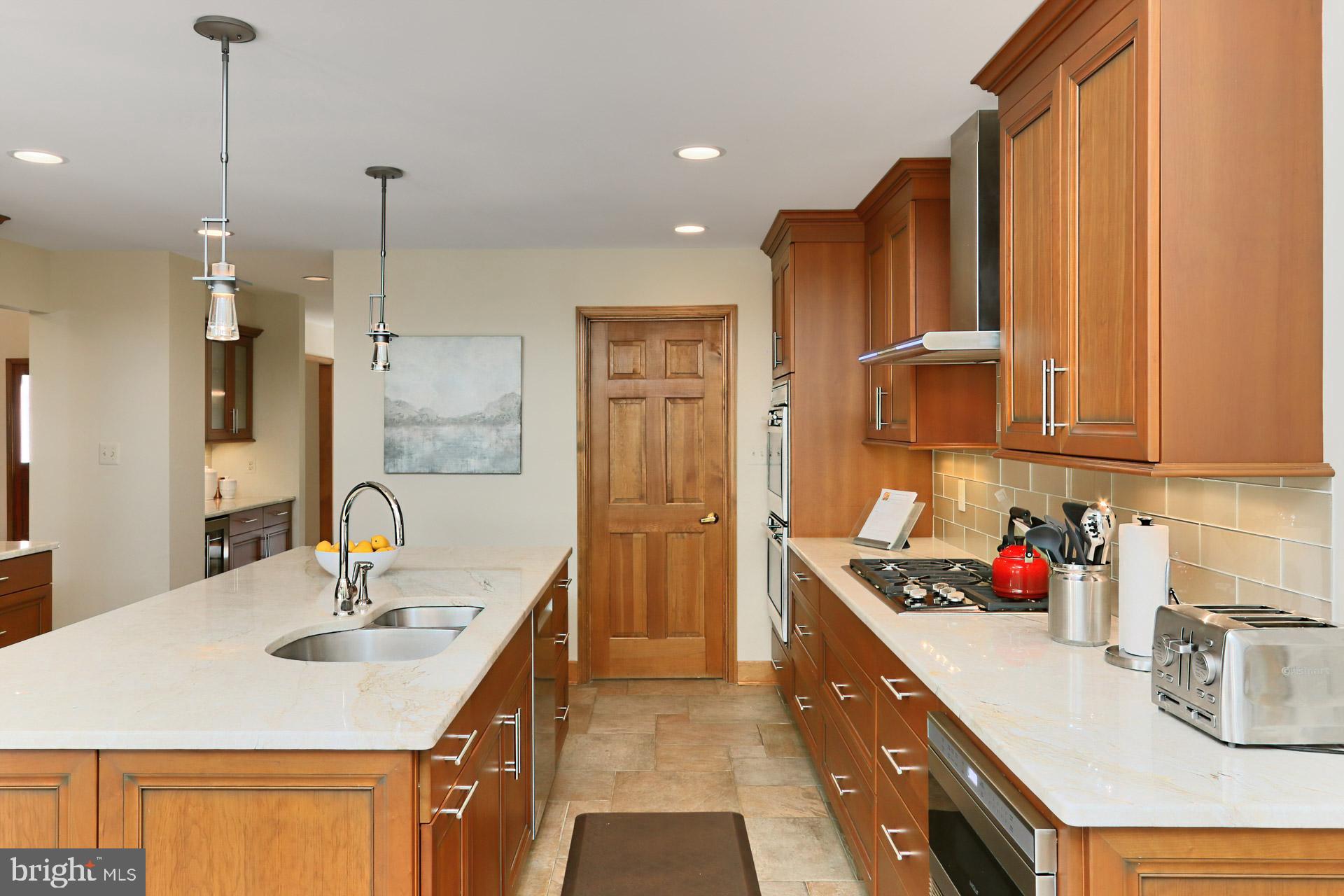 KILLARNEY - Residential