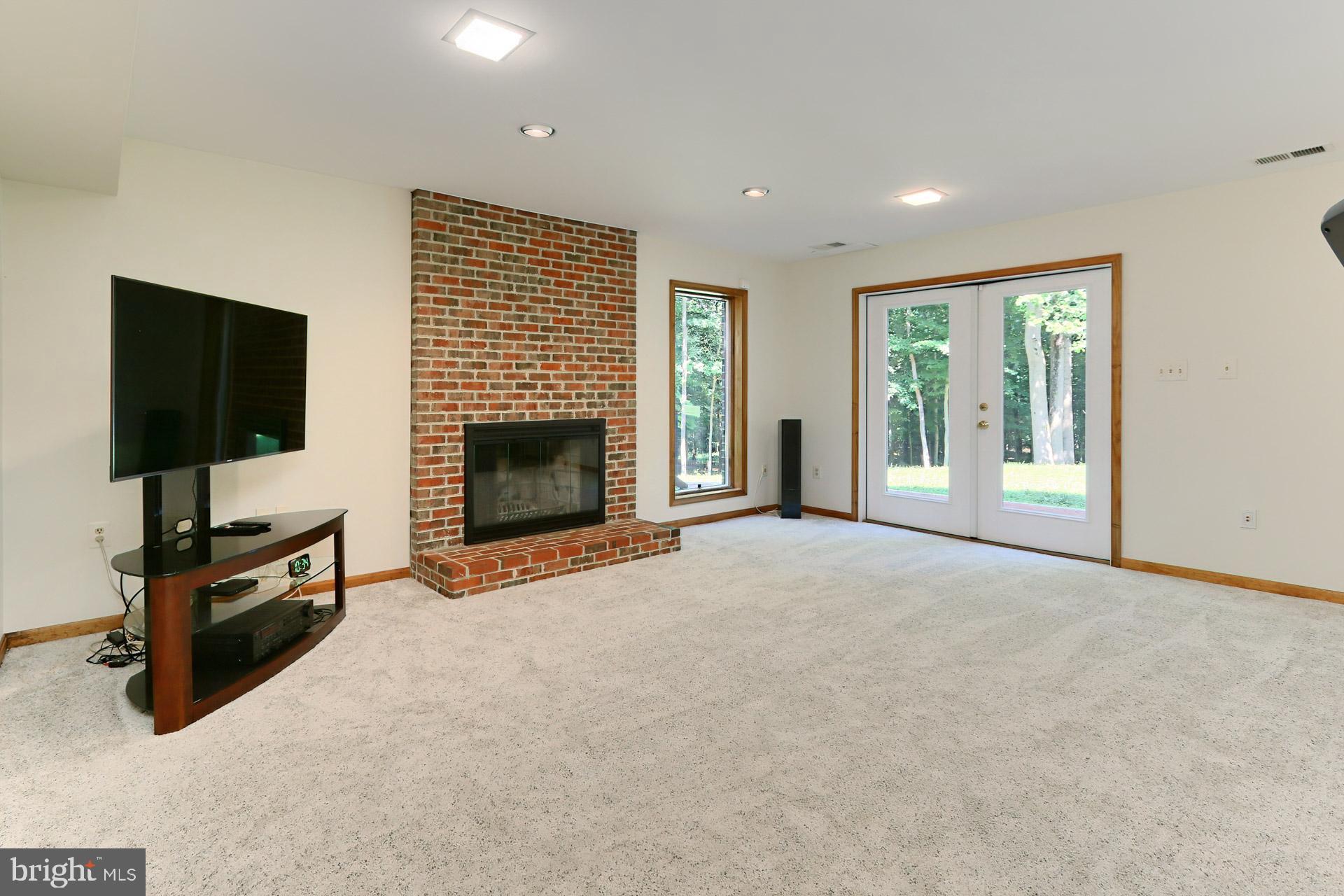 KILLARNEY - Residential