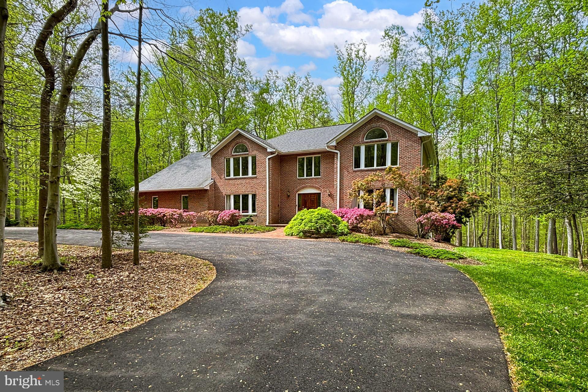 KILLARNEY - Residential