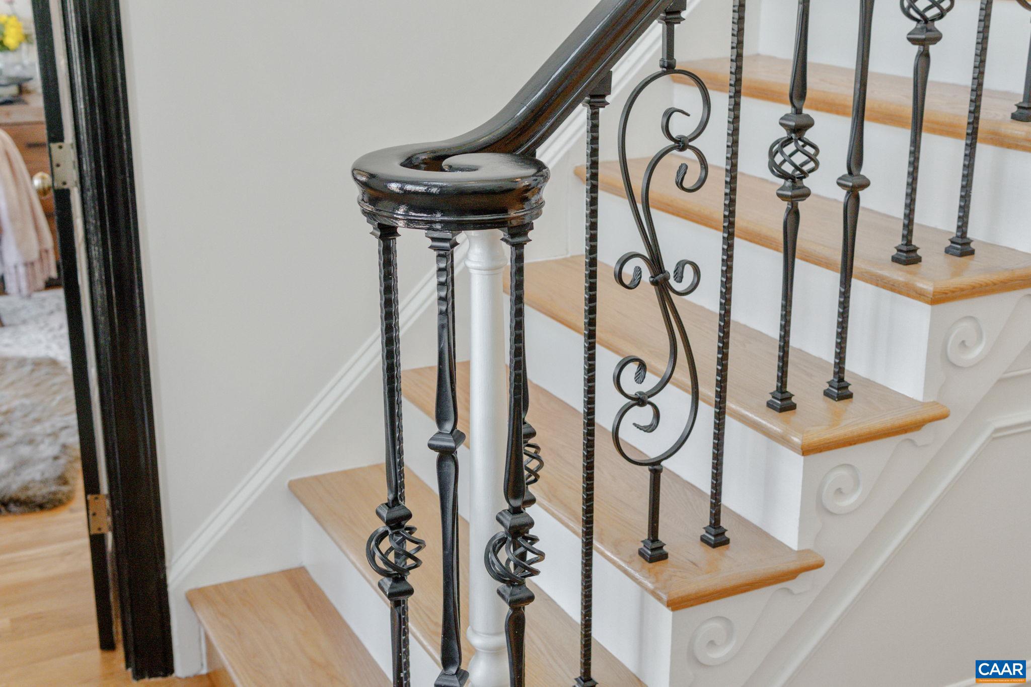 TEAVERTON - Residential