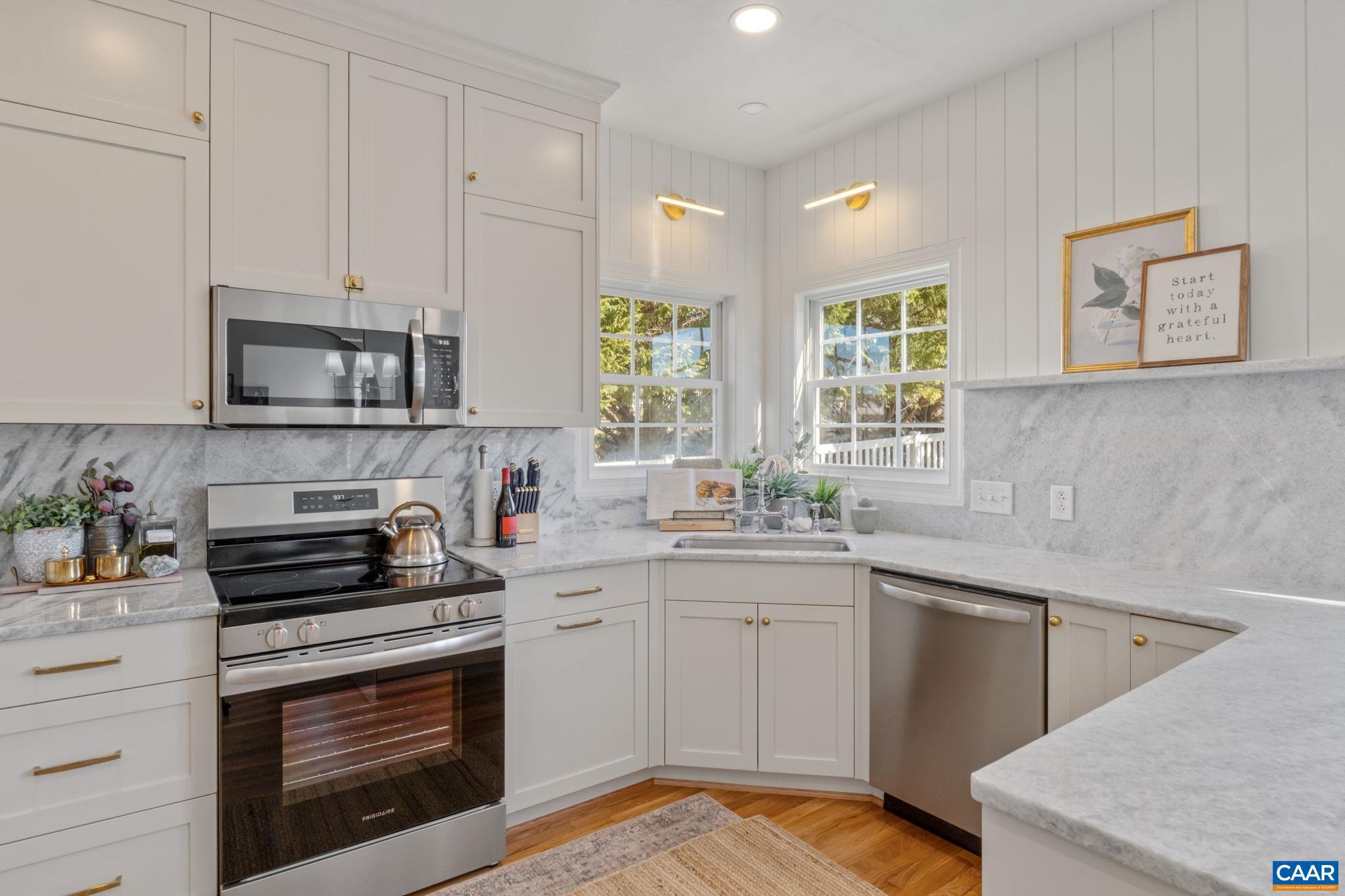 TEAVERTON - Residential