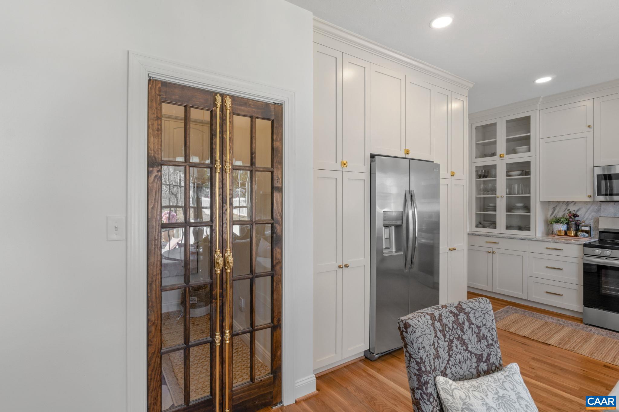 TEAVERTON - Residential