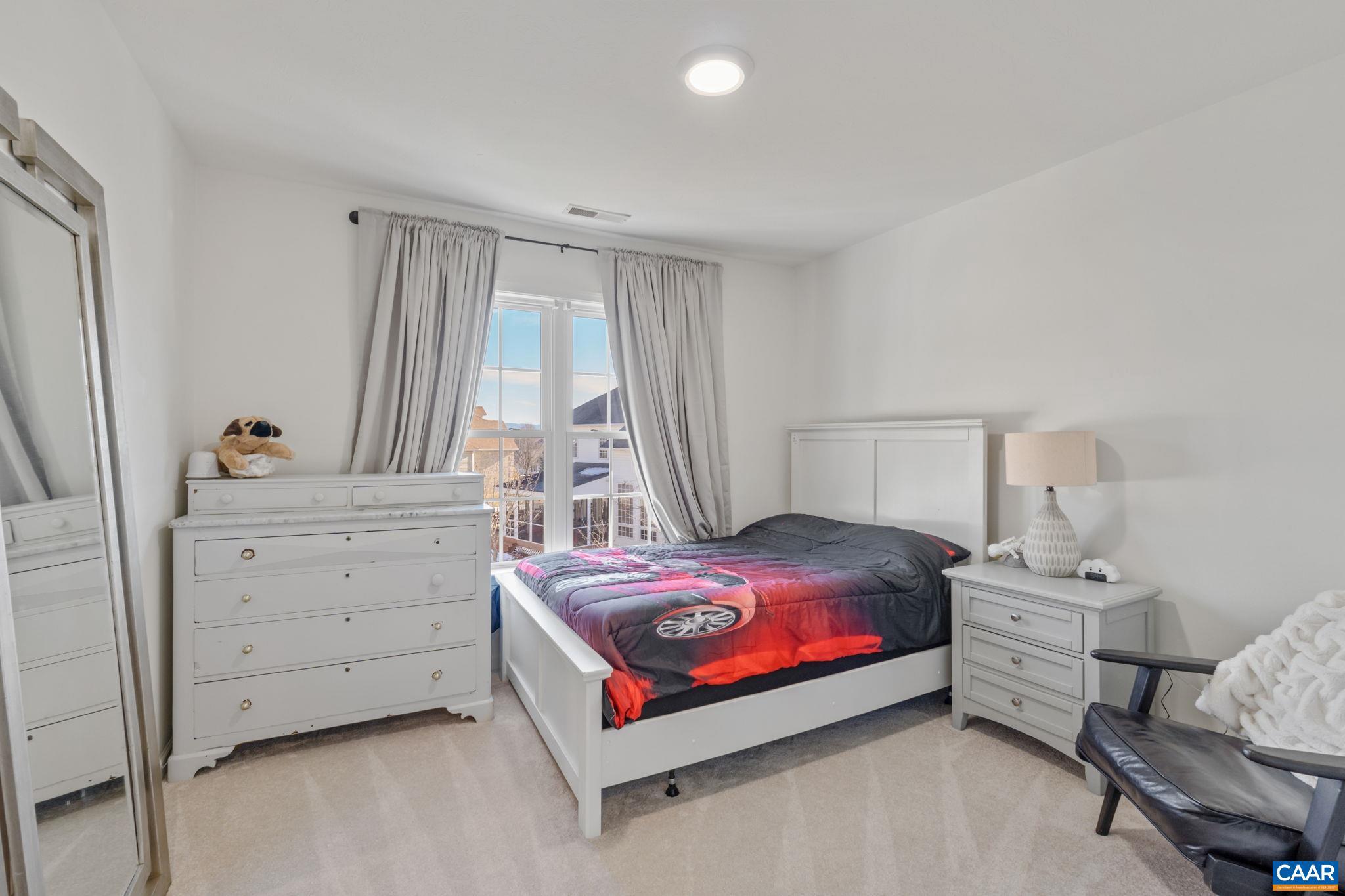 TEAVERTON - Residential