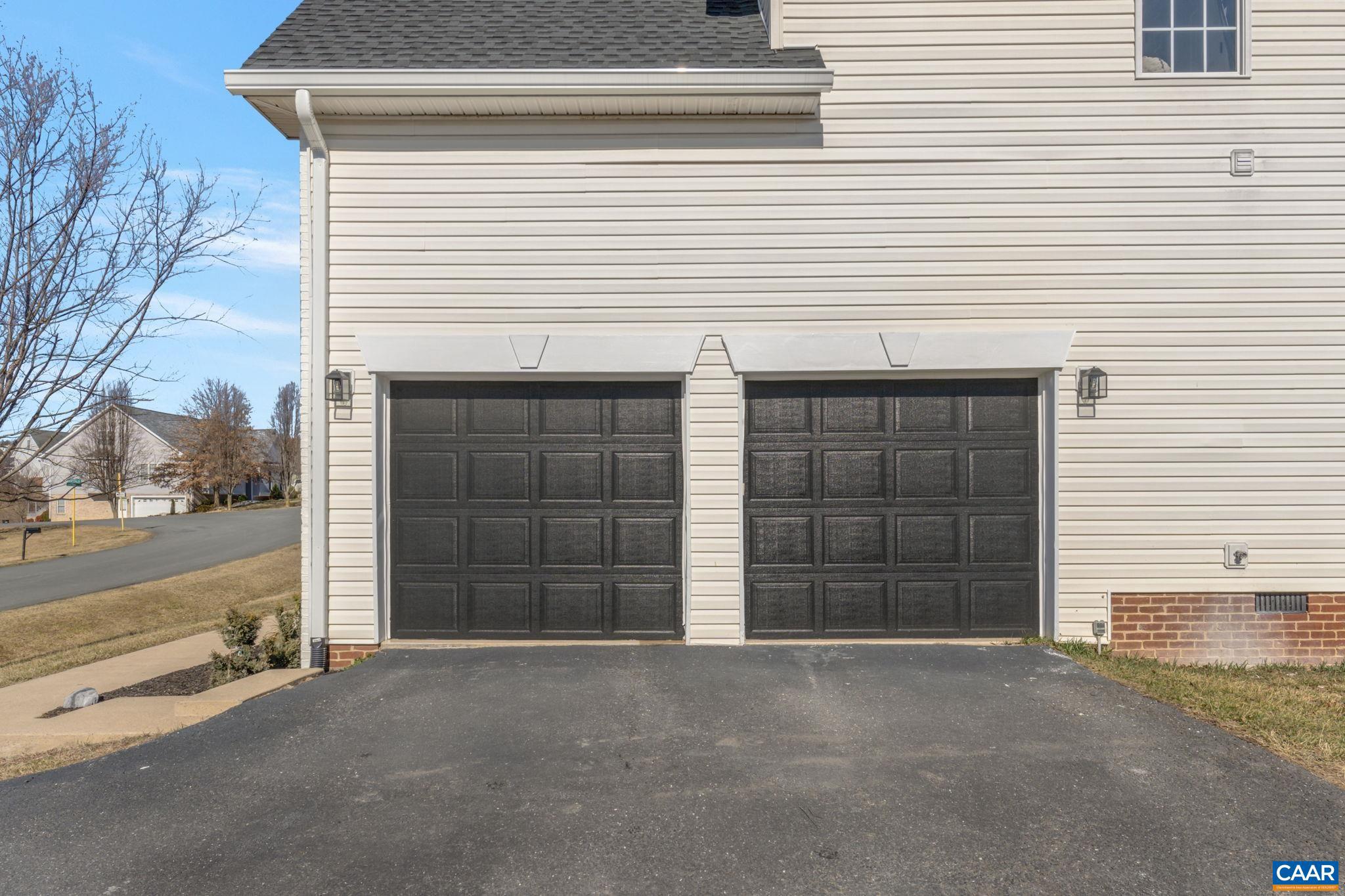 TEAVERTON - Residential