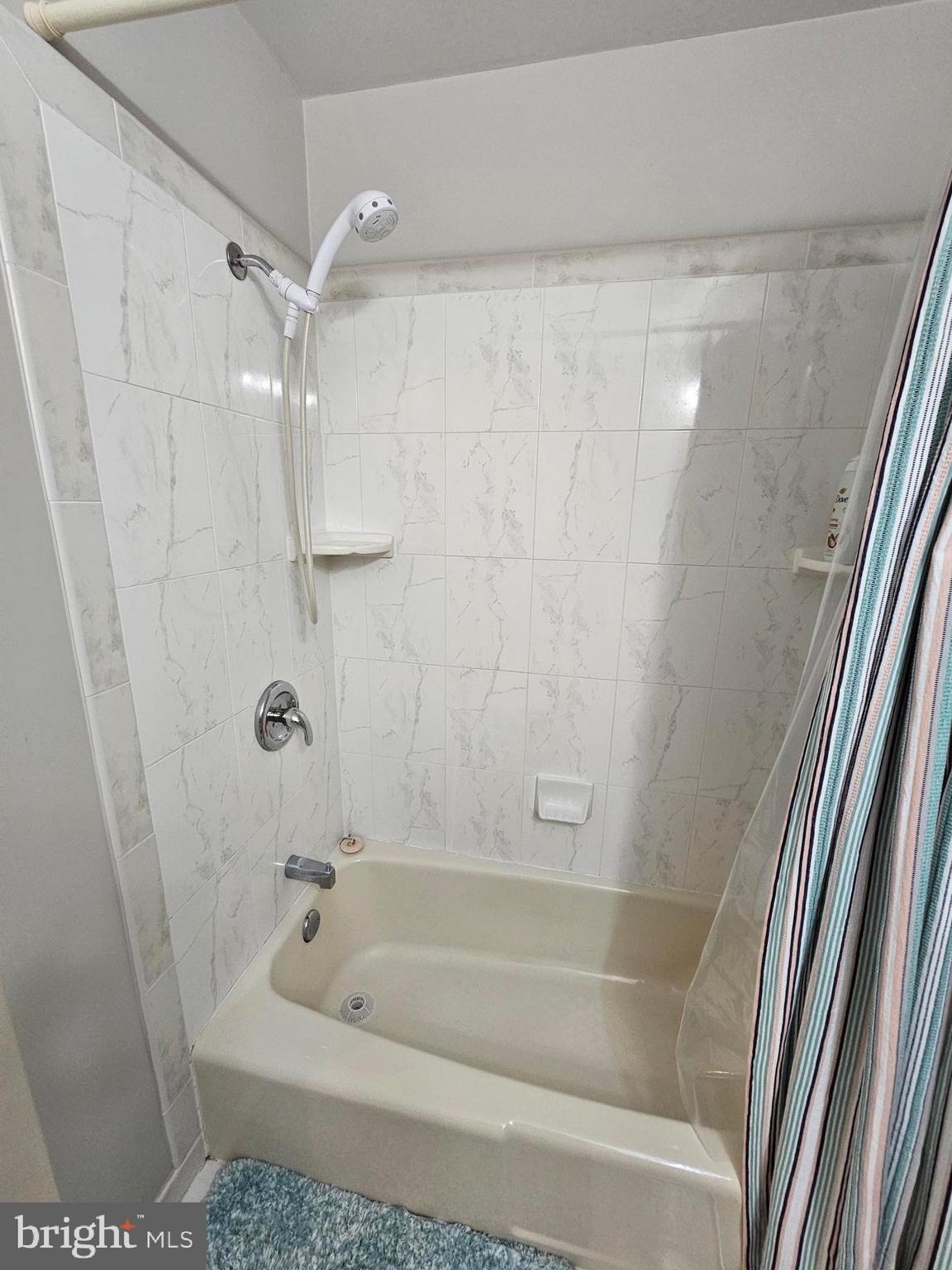 ASPEN RUN - Residential