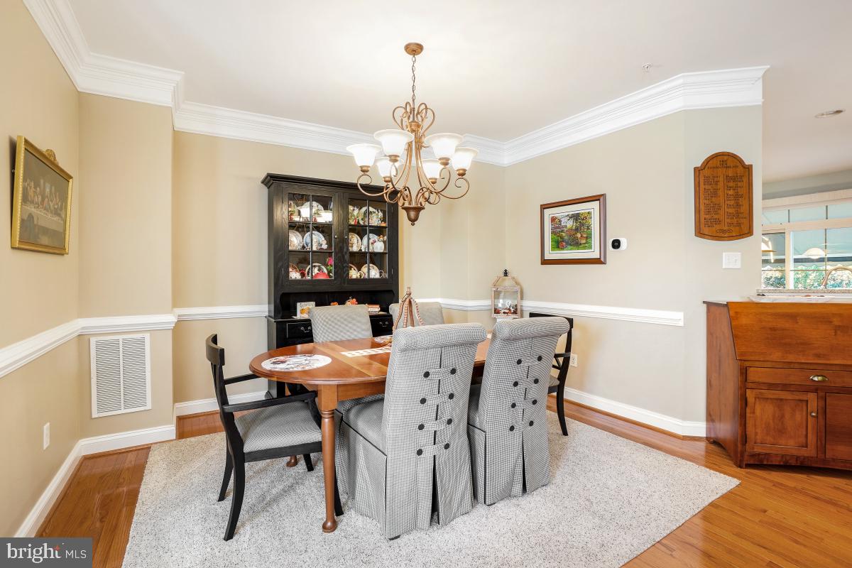 PINEY ORCHARD - Residential