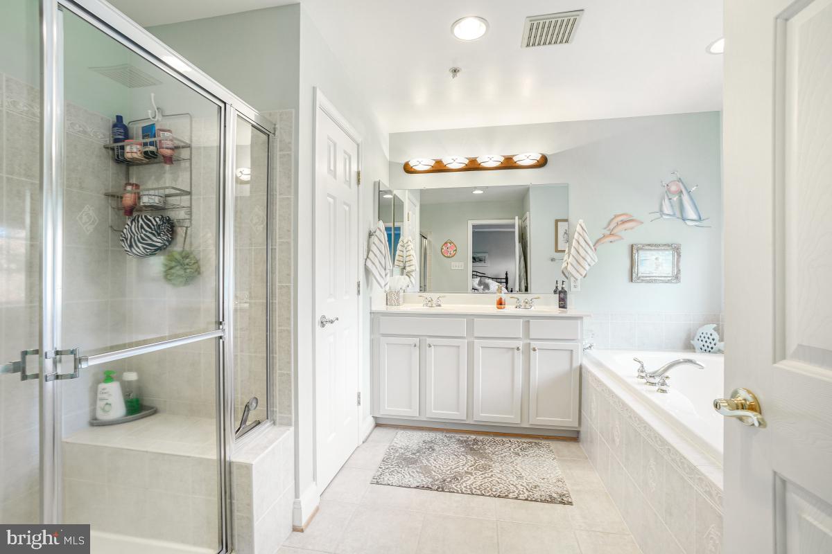 PINEY ORCHARD - Residential