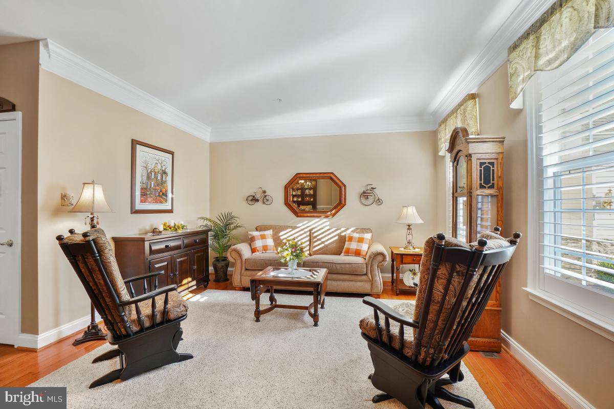 PINEY ORCHARD - Residential