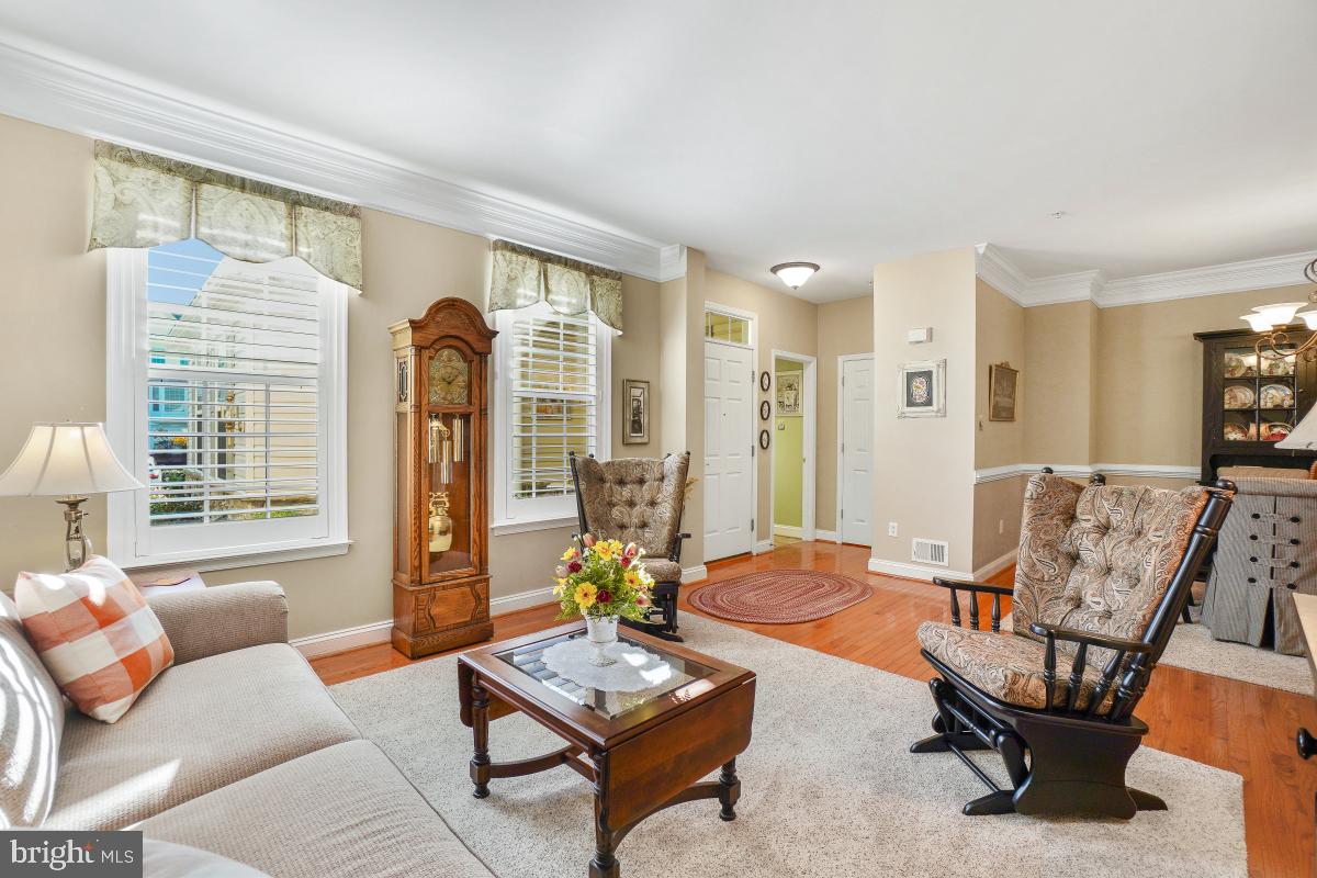 PINEY ORCHARD - Residential