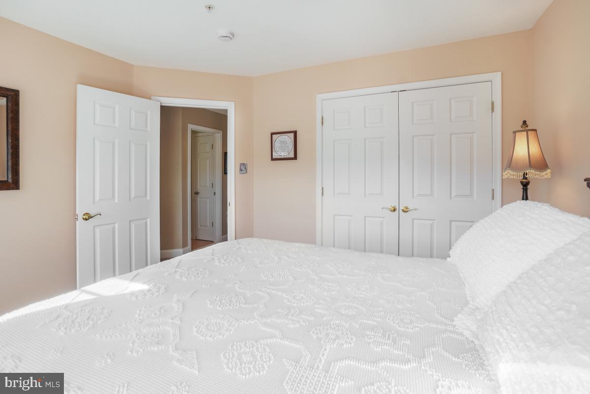 PINEY ORCHARD - Residential