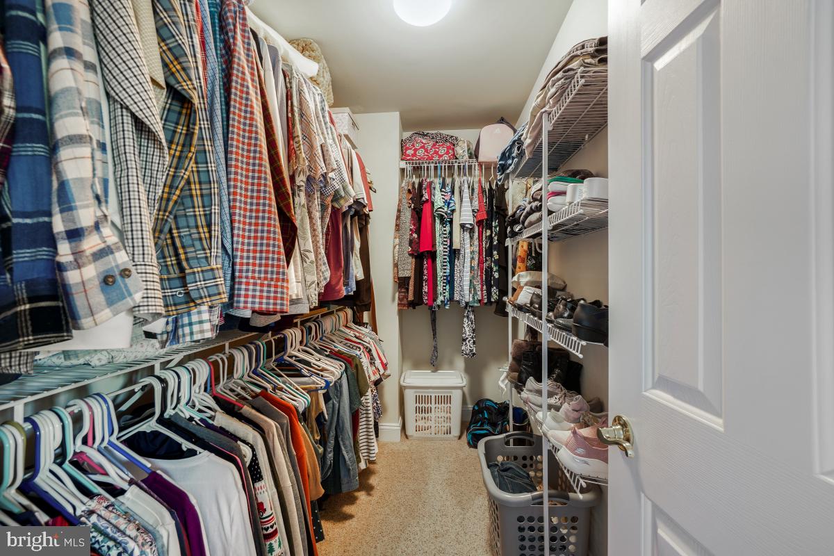 PINEY ORCHARD - Residential