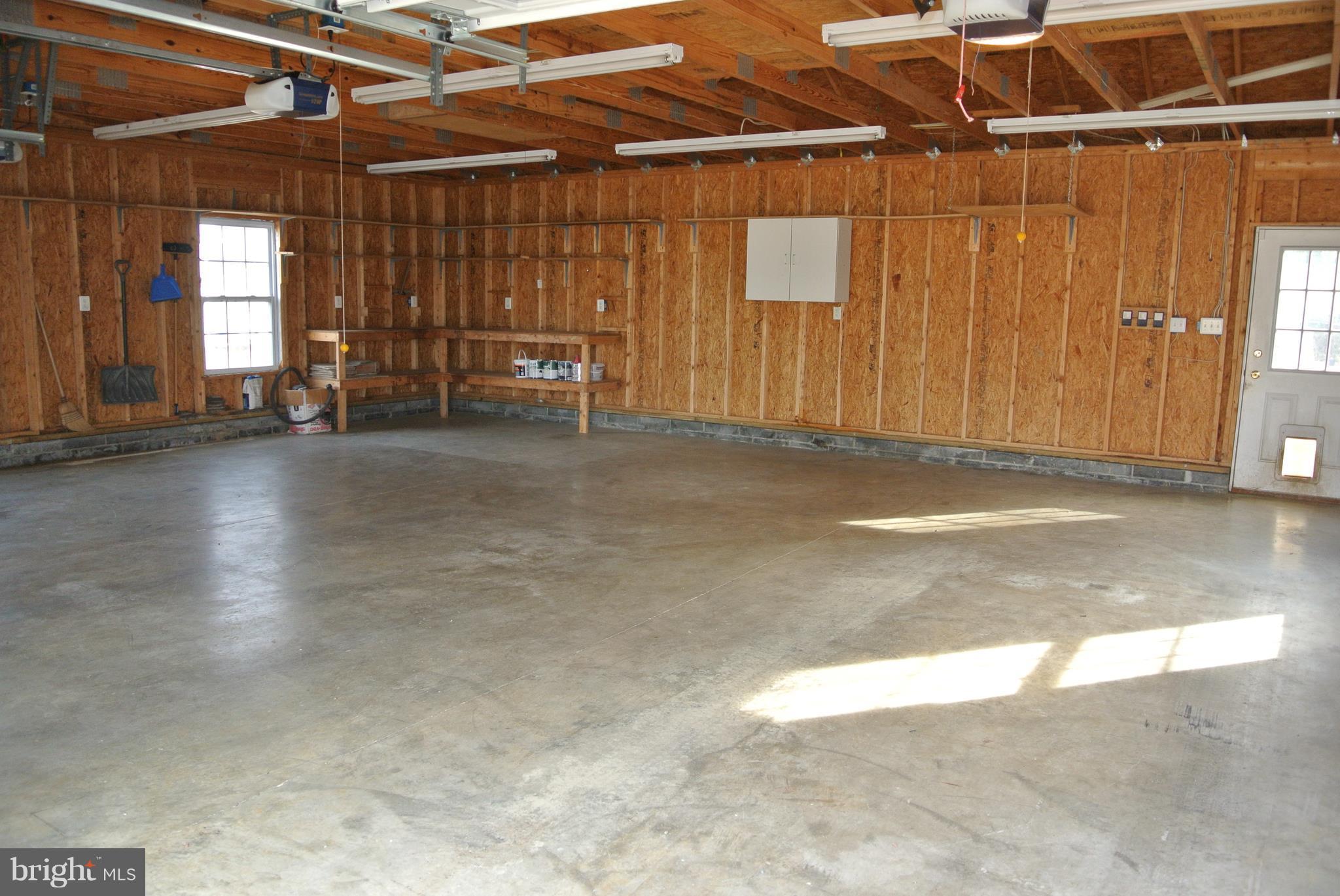 COBB ISLAND - Residential