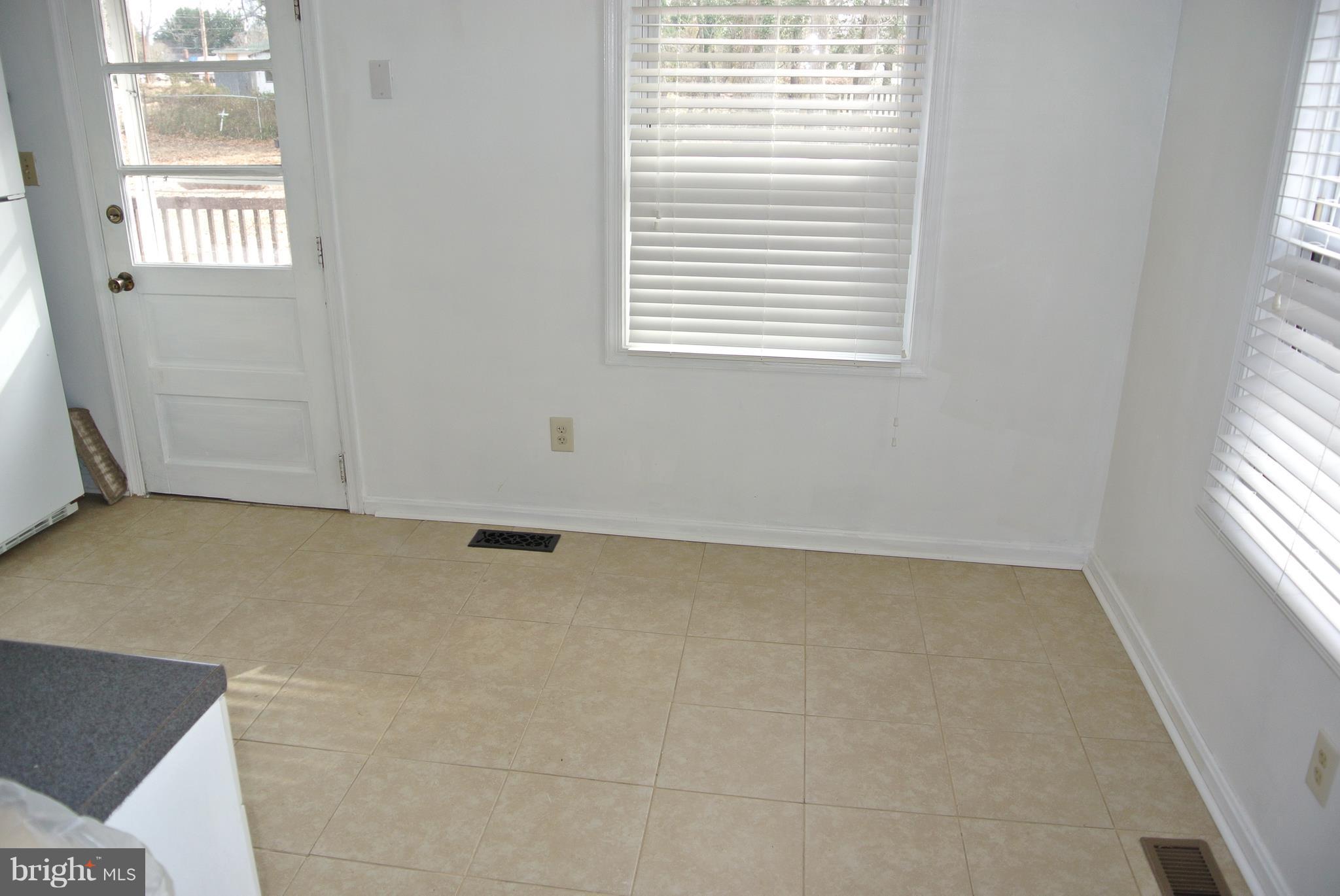 COBB ISLAND - Residential