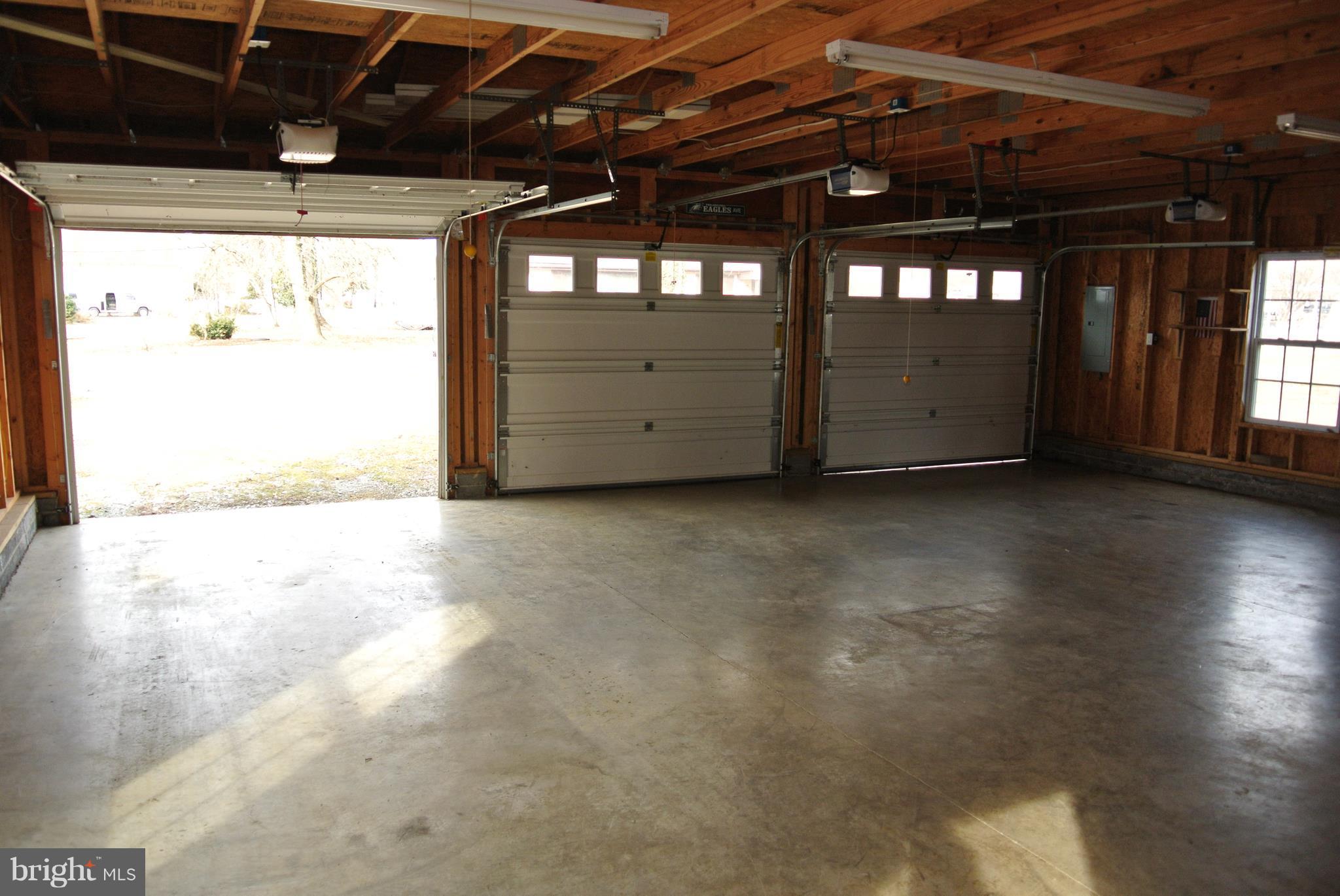 COBB ISLAND - Residential