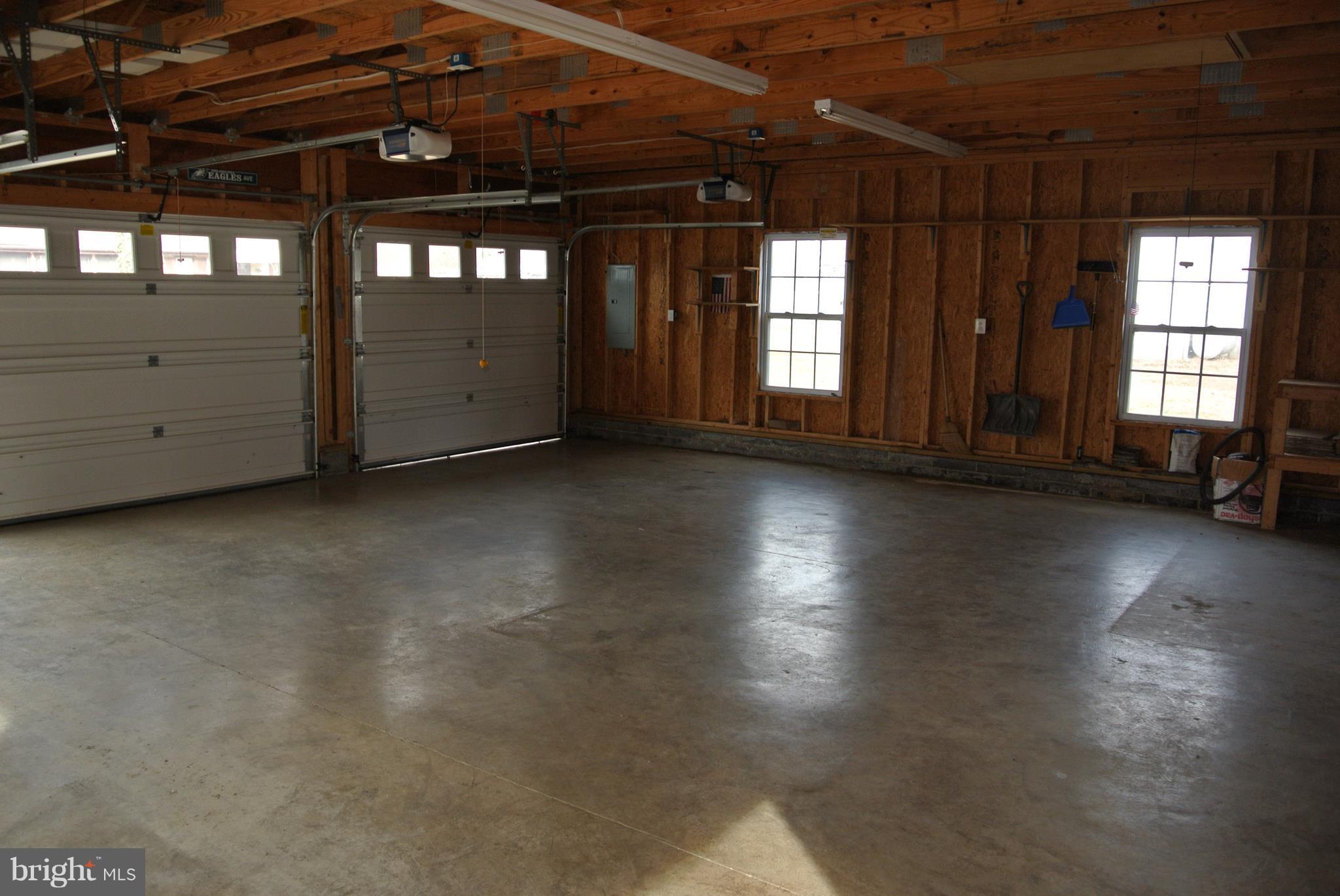 COBB ISLAND - Residential