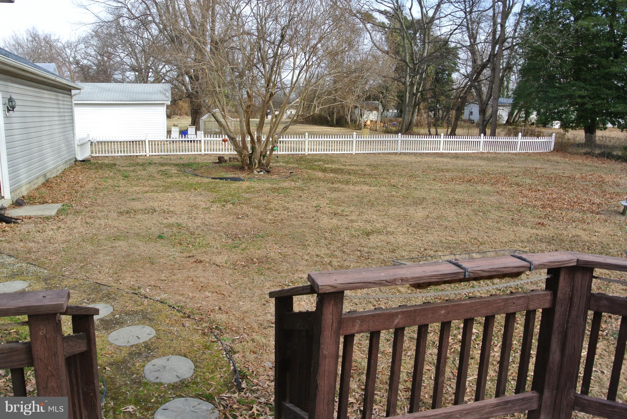 COBB ISLAND - Residential