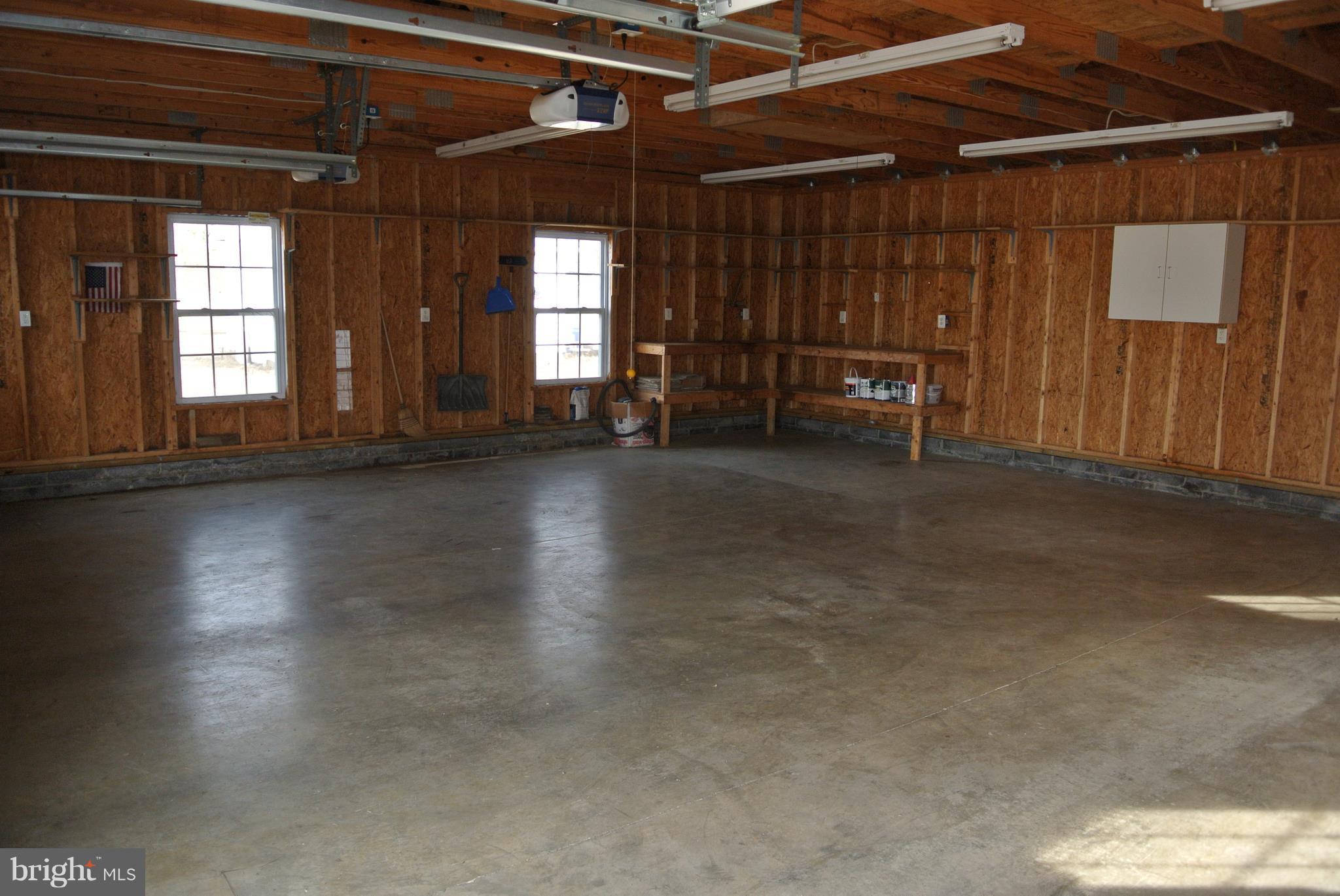 COBB ISLAND - Residential