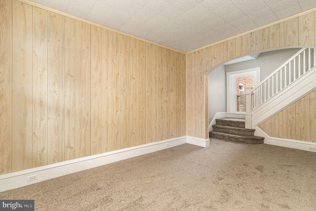 Photo of 608 E Chestnut Street, Lancaster, PA 17602 (MLS # PALA2048838)