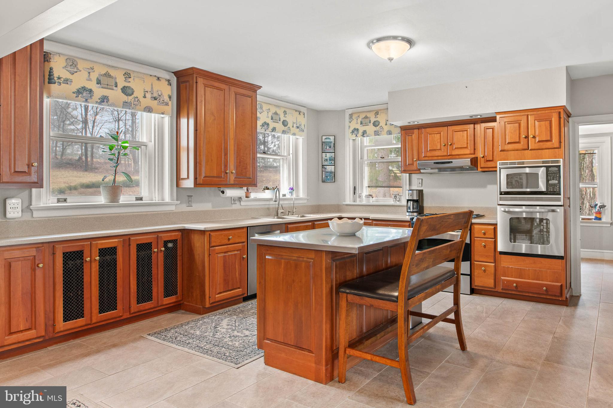 DOWNTOWN WAYNE - Residential