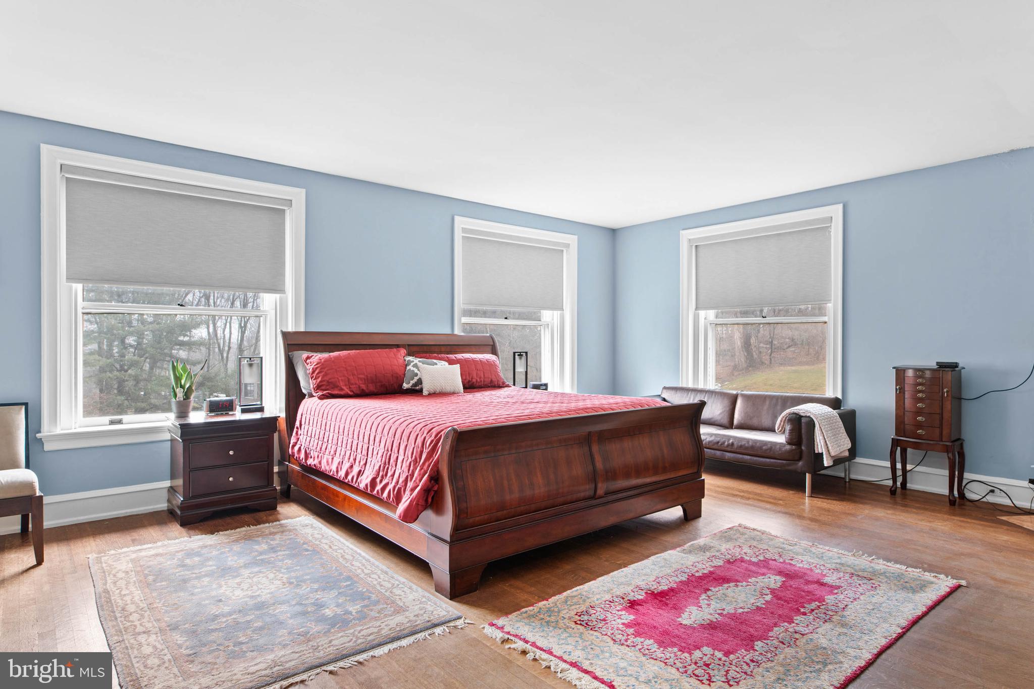 DOWNTOWN WAYNE - Residential