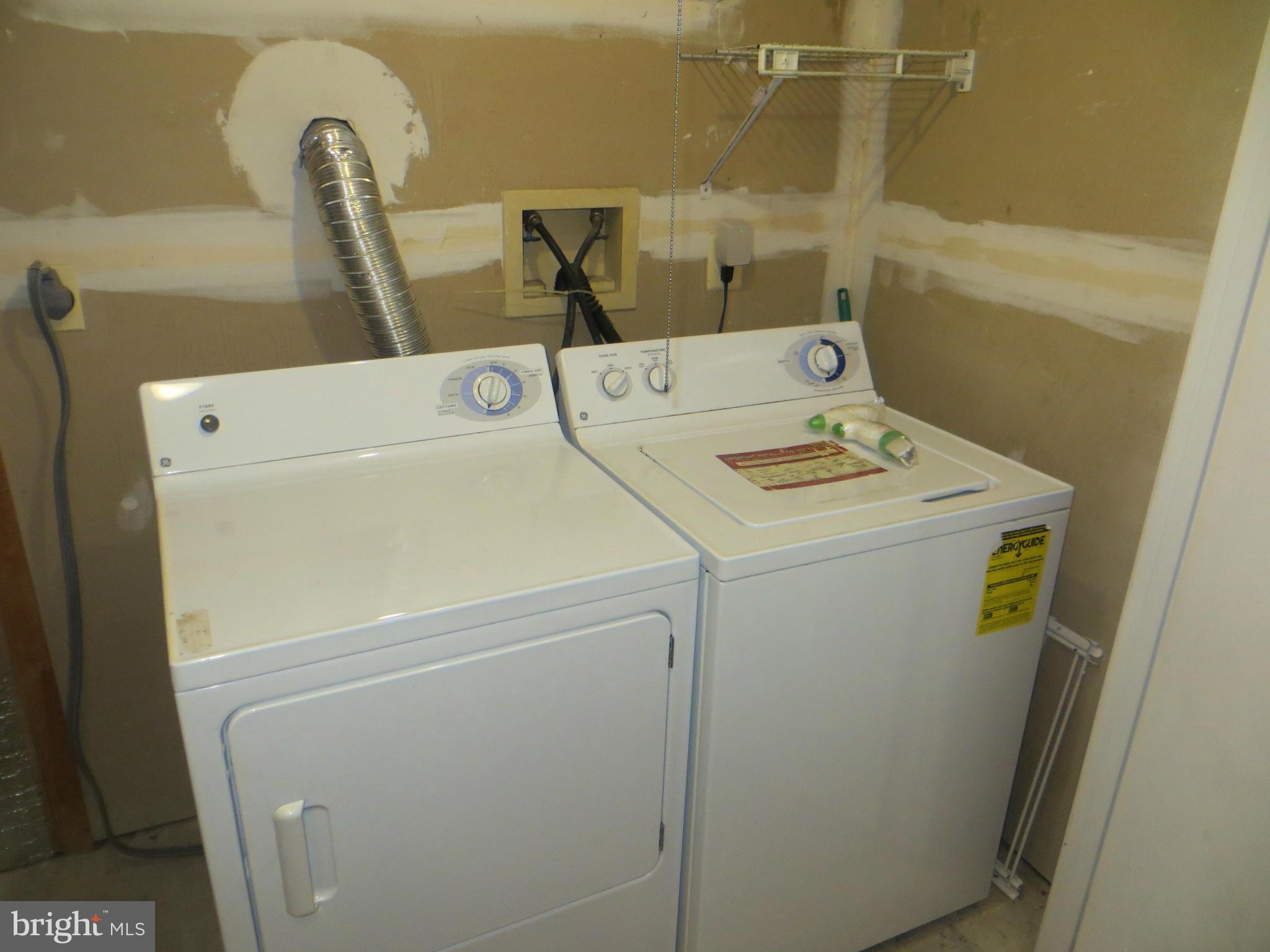 GREENBROOK PLAT 7 - Residential Lease