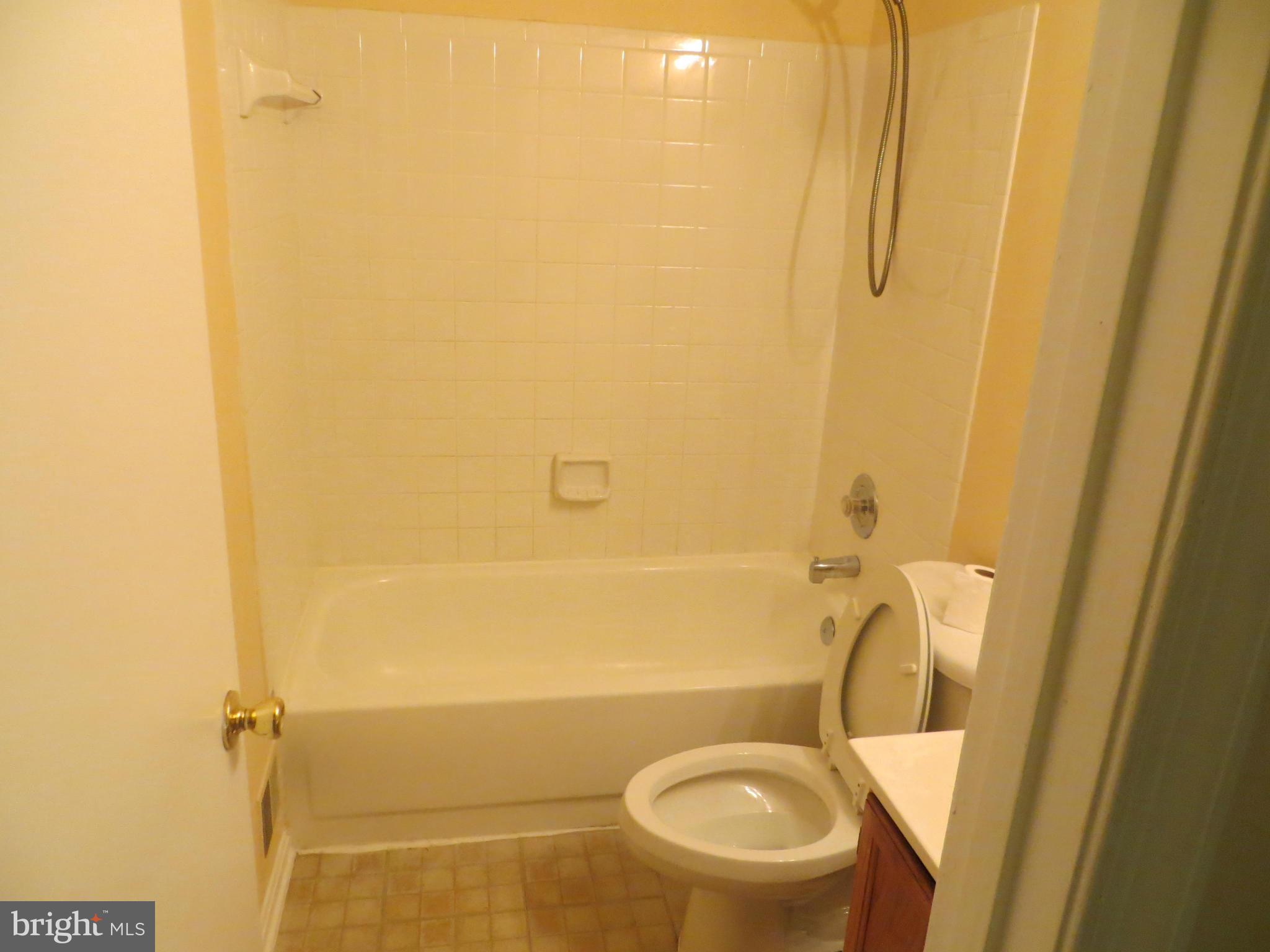 GREENBROOK PLAT 7 - Residential Lease