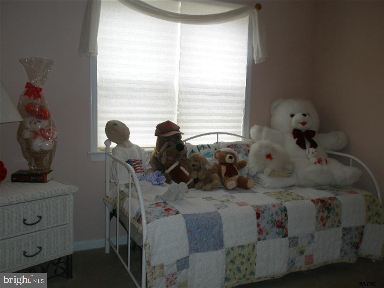 BENTLEY CROFT - Residential