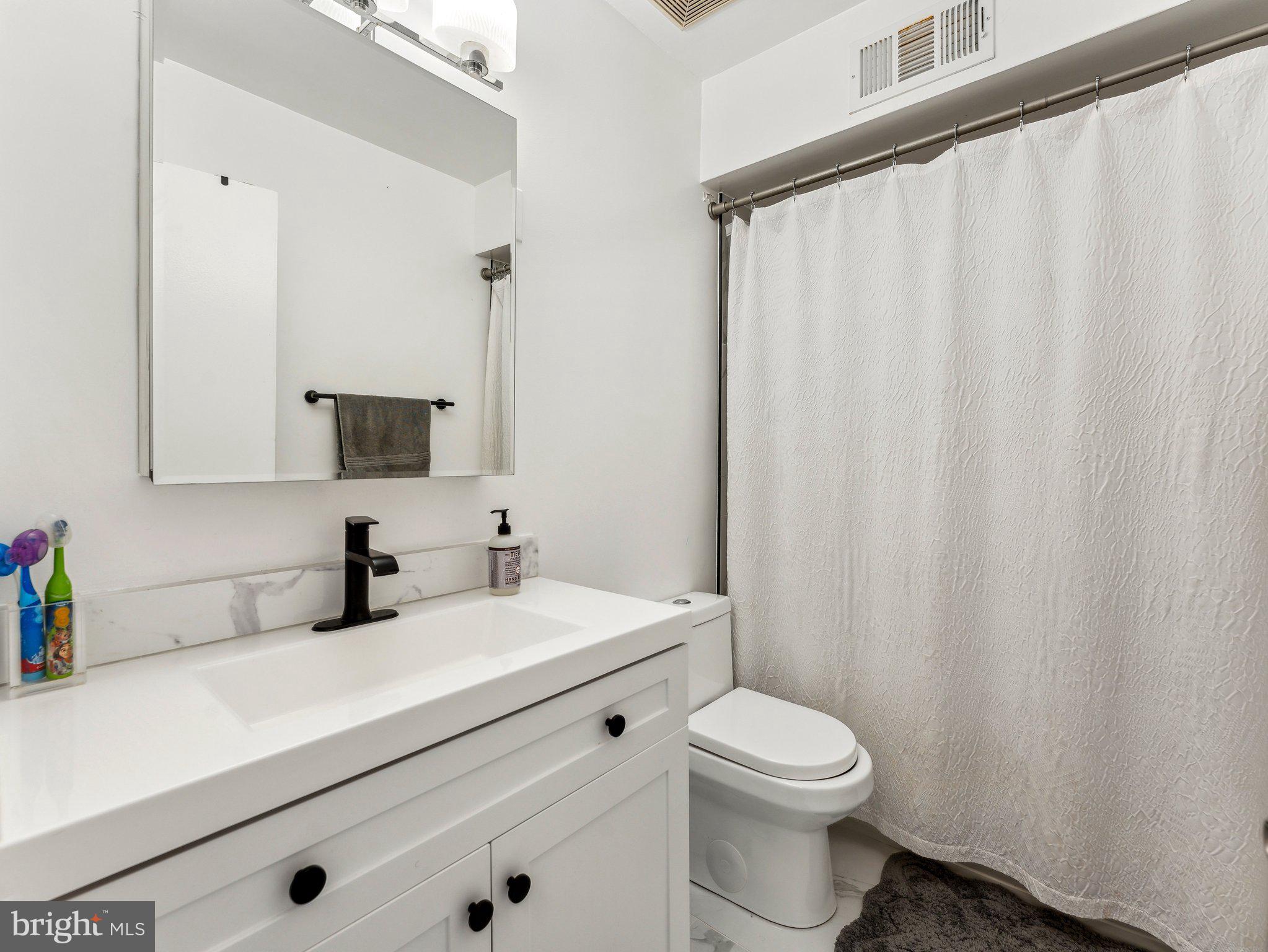 CARDINAL FOREST - Residential Lease