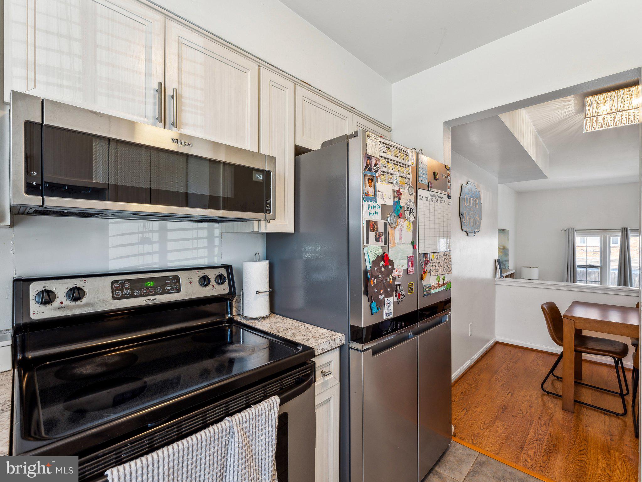 CARDINAL FOREST - Residential Lease