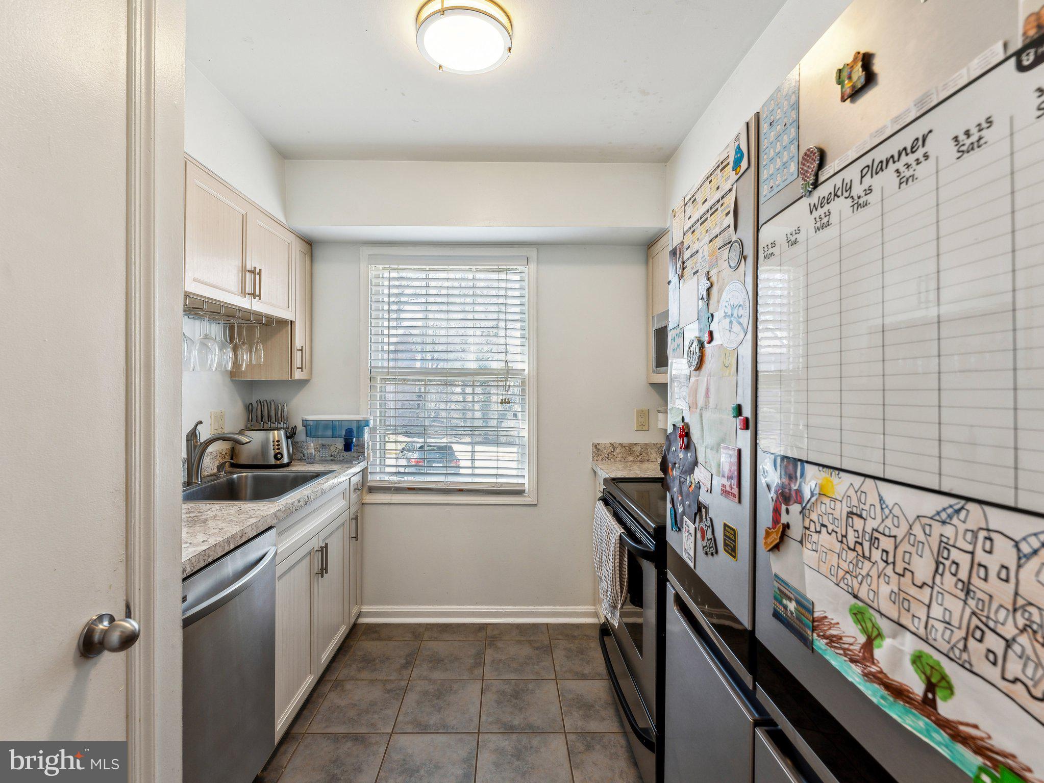 CARDINAL FOREST - Residential Lease