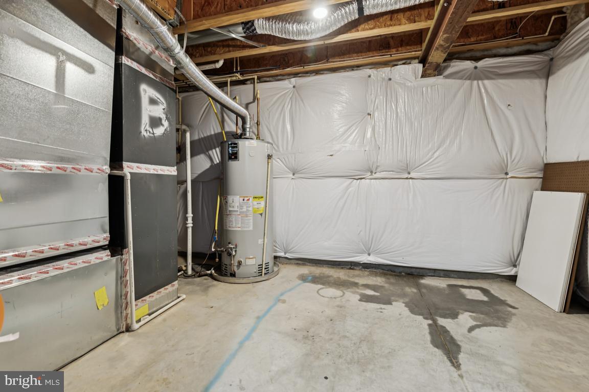 STONEWALL MANOR - Residential