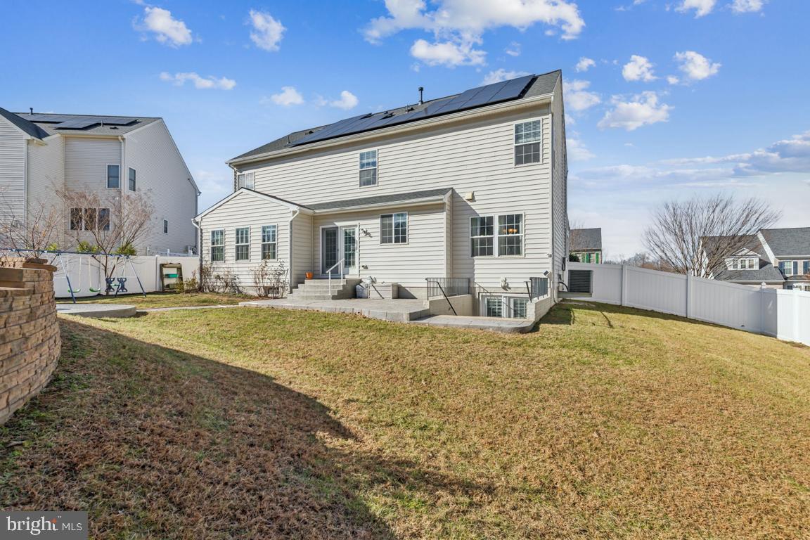 STONEWALL MANOR - Residential