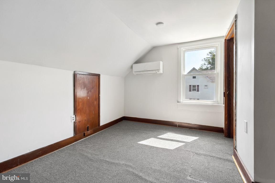 GRASONVILLE - Residential