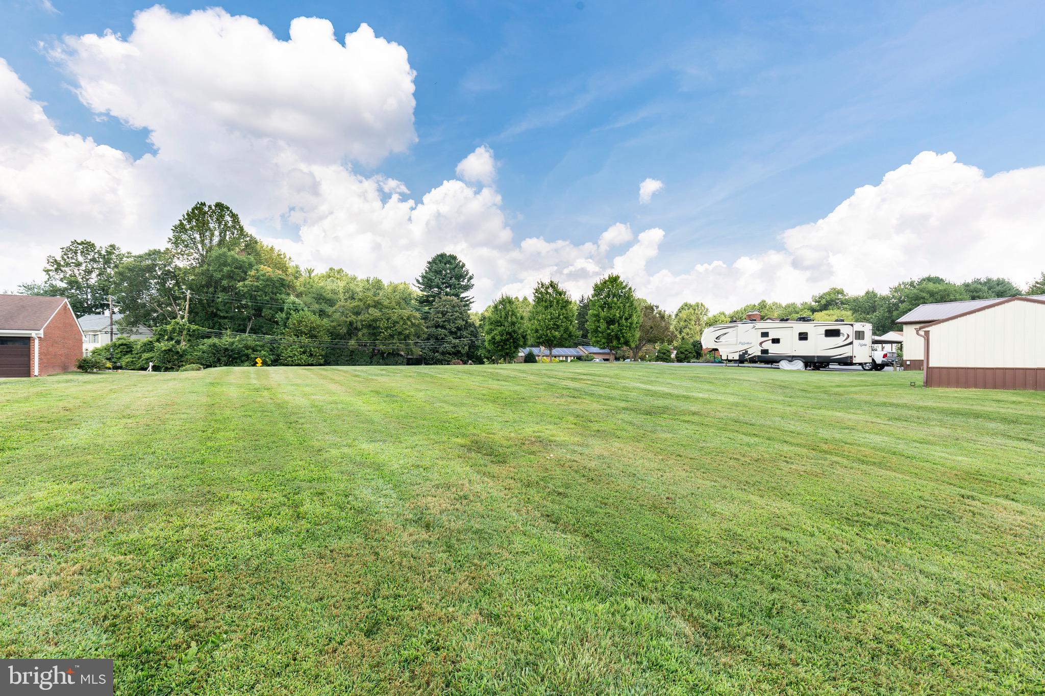 OLNEY OUTSIDE - Residential