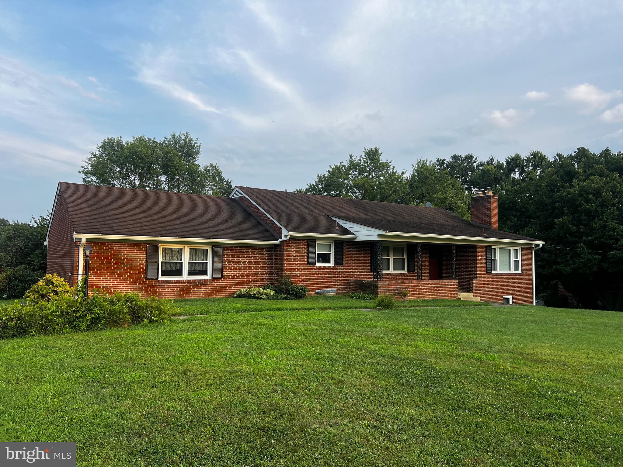 OLNEY OUTSIDE - Residential