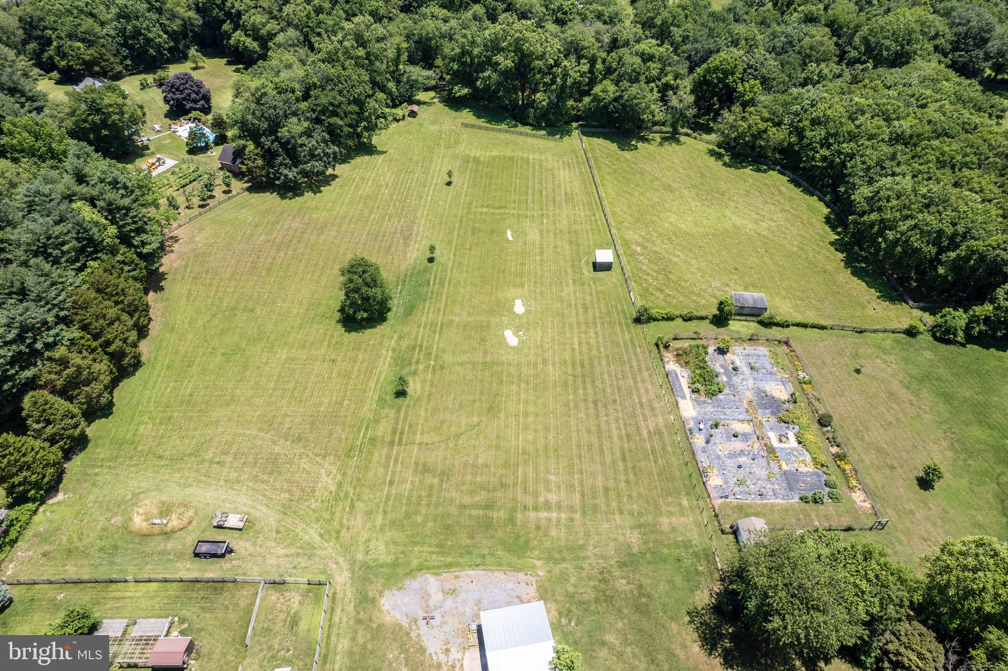 OLNEY OUTSIDE - Residential