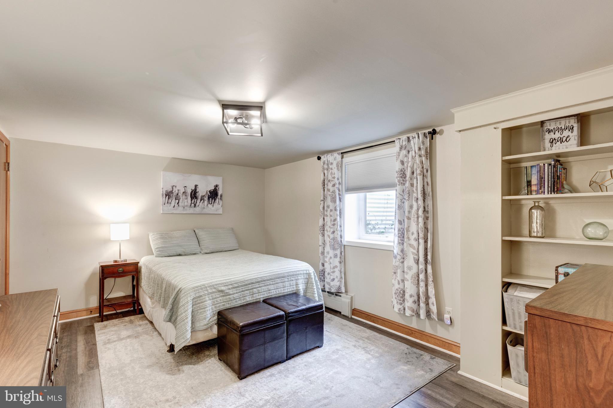 OLNEY OUTSIDE - Residential