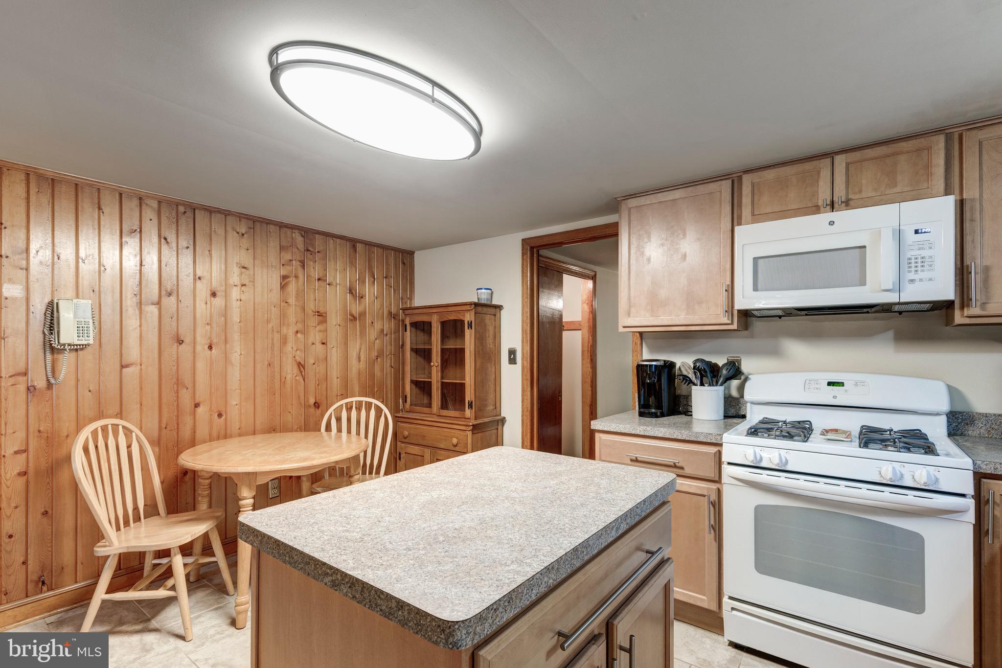 OLNEY OUTSIDE - Residential