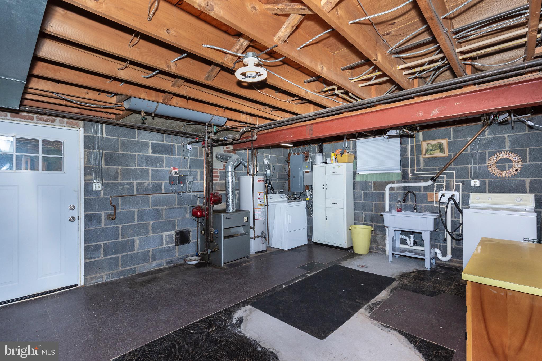 OLNEY OUTSIDE - Residential