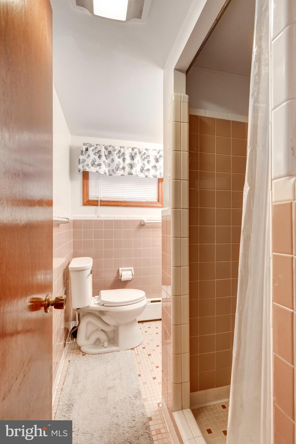 OLNEY OUTSIDE - Residential