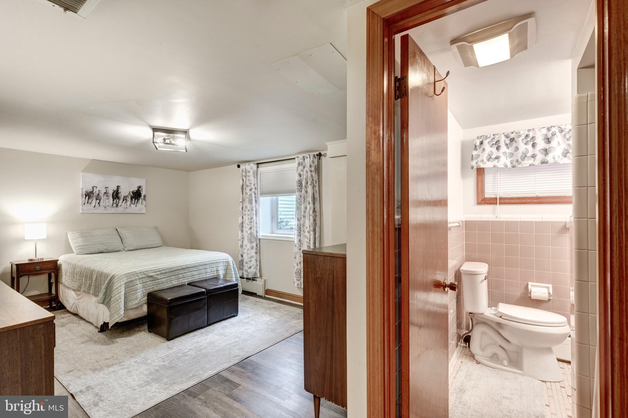 OLNEY OUTSIDE - Residential