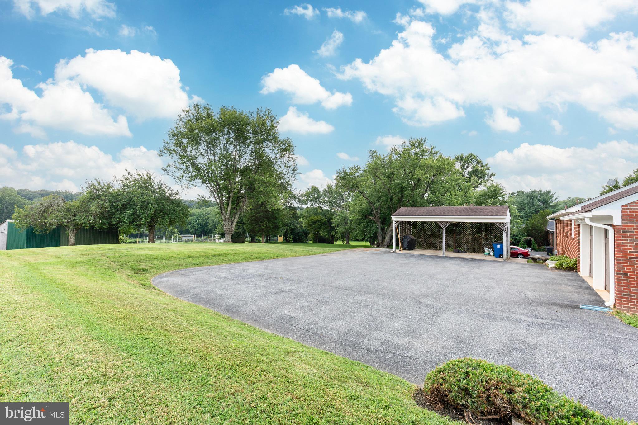 OLNEY OUTSIDE - Residential